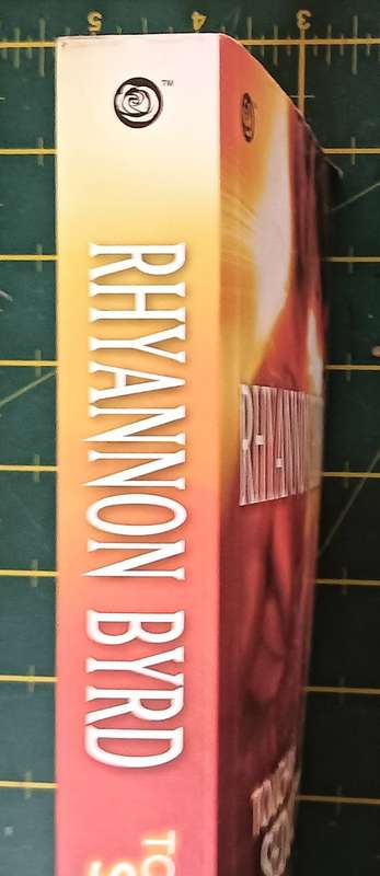 Touch of Seduction - Rhynnon Byrd - Softcover - 254 Pages - Dark Fantasy