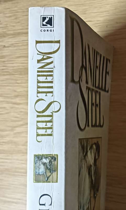 Granny Dan - Danielle Steele - Softcover - 304 pages
