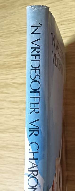 n Vredesoffer vir Charon - Susanna M. Lingua - Hardcover - 152 pages