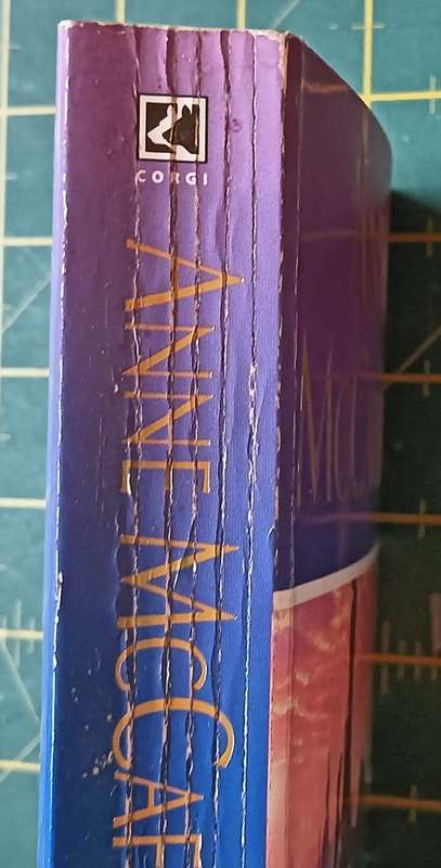 Freedom's Landing - Anne McCaffrey - Softcover - 384 Pages