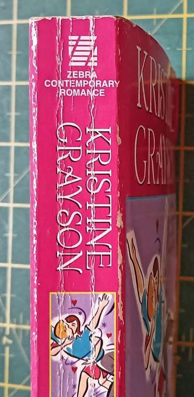 Completely Smitten - Kristine Grayson - Softcover - 352 Pages