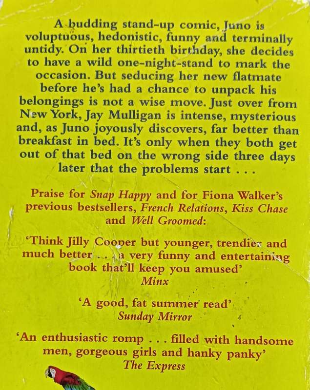Snap Happy - Fiona Walker - Softcover - 566 Pages