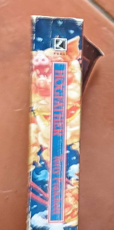 Hogfather - Terry Pratchett - Softcover - 445 pages - A Discworld Novel