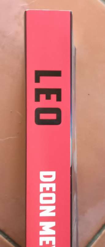 Leo - Deon Meyer - Softcover - 455 pages