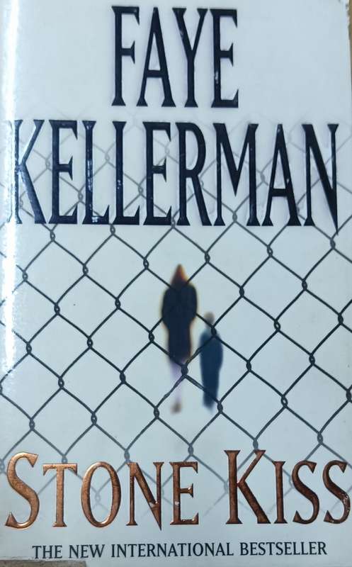 Stone Kiss - Faye Kellerman - Softcover - 504 Pages