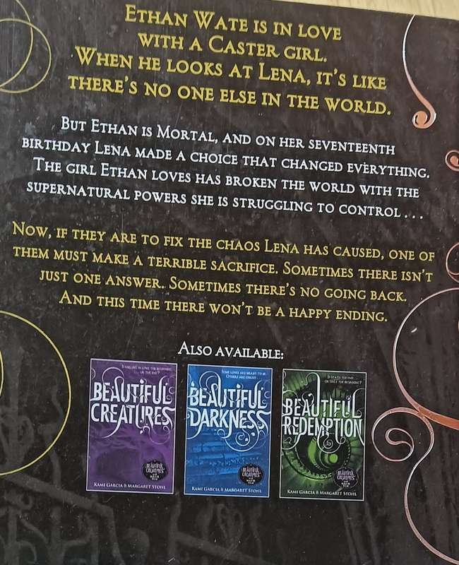 Beautiful Chaos - Kami Garcia & Margaret Stohl - Softcover - 515 Pages