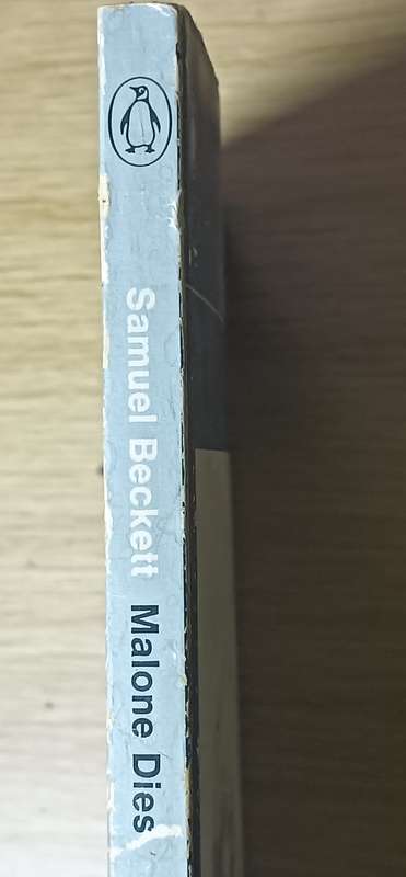 Malone Dies - Samuel Beckett - Softcover - 144 pages