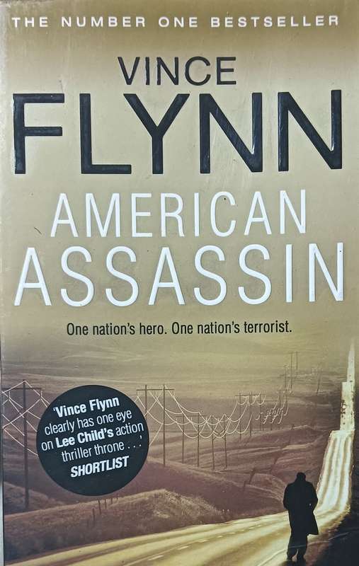 American Assassin - Vince Flynn - Softcover - 514 Pages