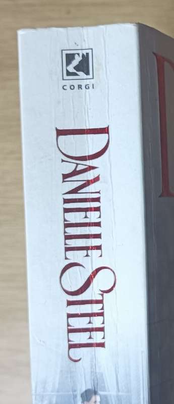 The House - Danielle Steel - Softcover - 510 pages