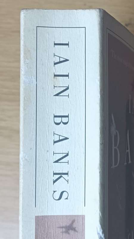 Dead Air - Iain Banks - Softcover - 485 pages