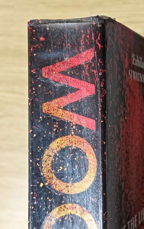 Wool - Hugh Howey - Softcover - 563 pages