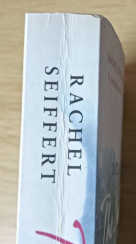 The Dark Room - Rachel Seiffert - Softcover - 391 pages