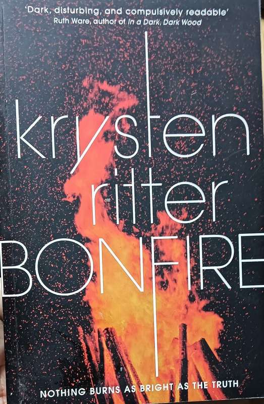 Bonfire - Krysten Ritter - Softcover - 276 Pages