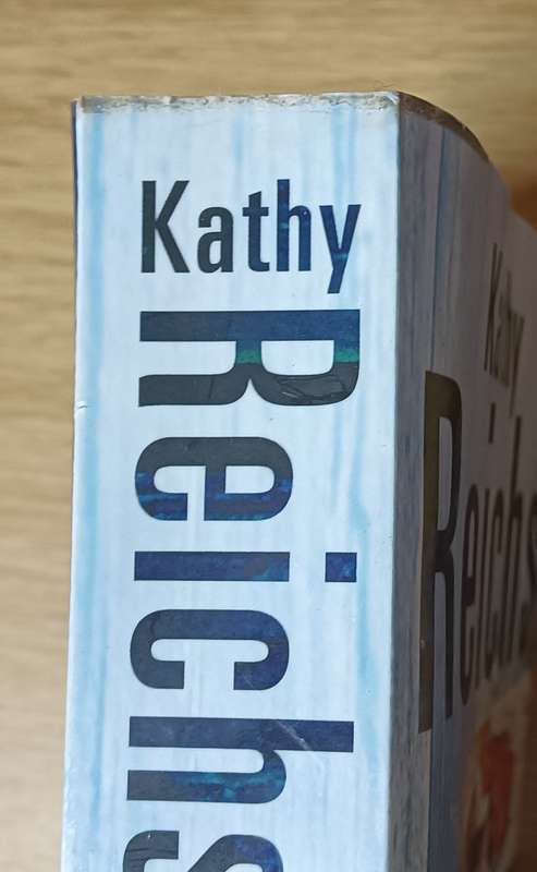 Deja Dead - Kathy Reichs - Softcover - 508 pages