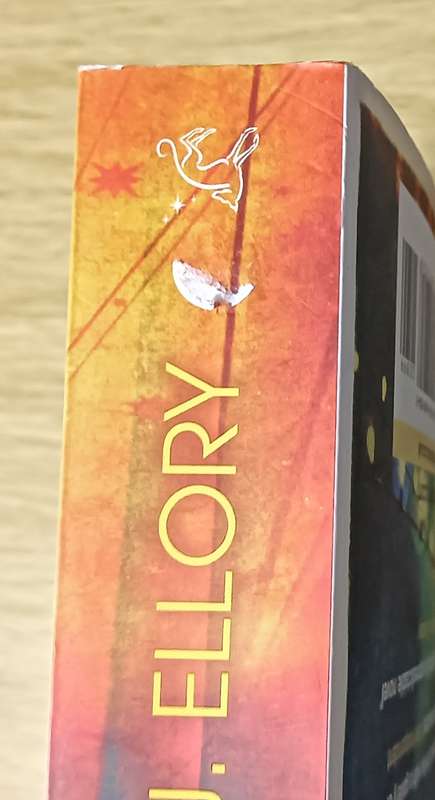 Carnival of Shadows - R.J. Ellory - Softcover - 520 pages