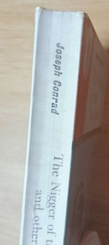The Nigger of the Narcissus, Typhoon and Shadow Line - Joseph Conrad- Softcover - 305 Pages