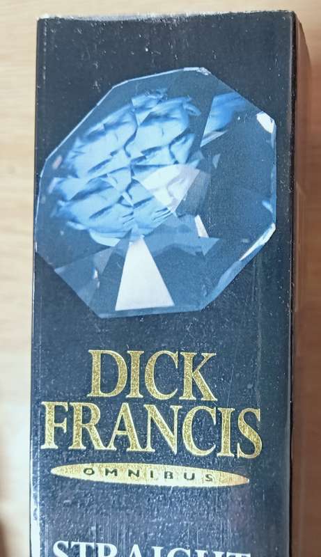 Straight & Trial Run - Pan Double - Dick Francis - Softcover - 425 & 336 Pages