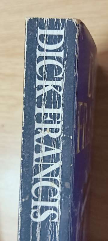 Field of 13 - Dick Francis - Softcover - 365 Pages