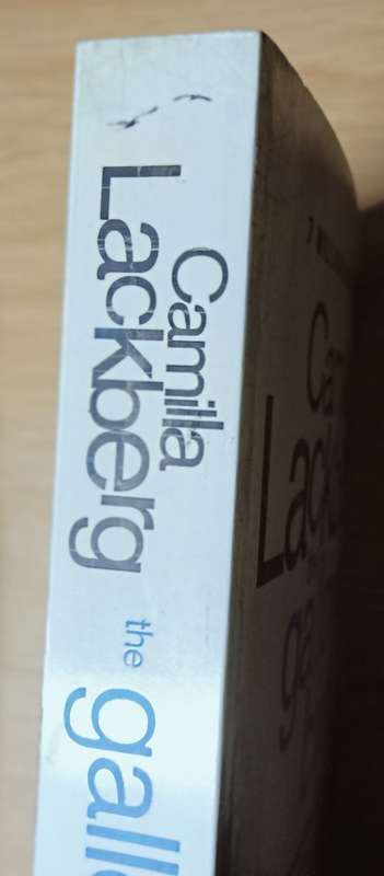 The Gallows Bird - Camilla Lackberg - Softcover - 378 Pages