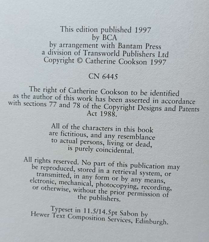 The Lady on my Left - Catharine Cookson - Hardcover - 223 Pages