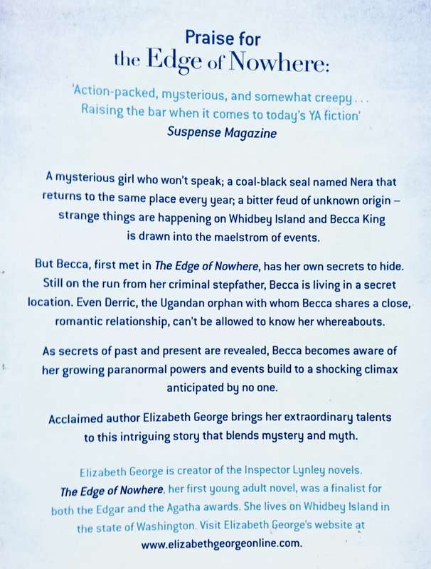 The Edge of the Water - Elizabeth George - Softcover - 387 pages