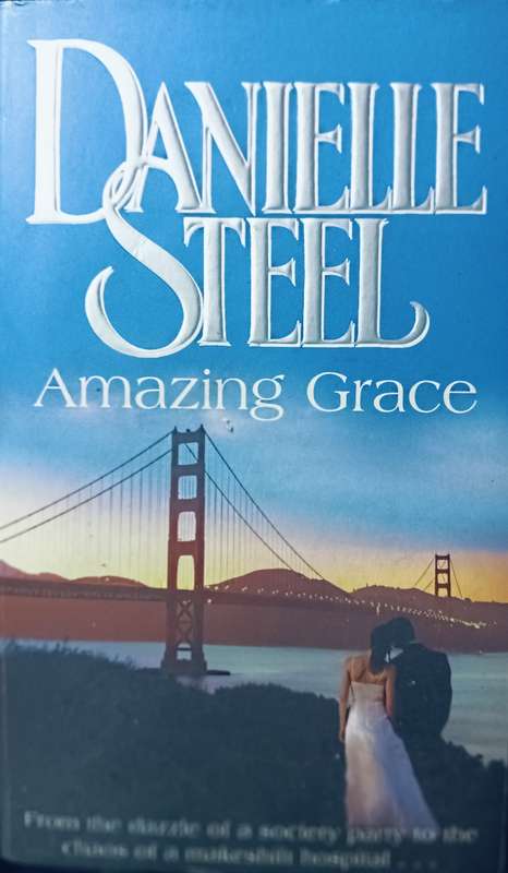 Amazing Grace - Danielle Steel - Softcover - 523 pages