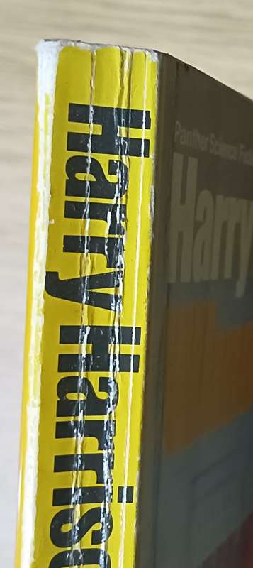 Wheelworld - Harry Harrison - Softcover - 187 pages