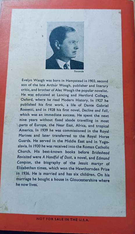 The Loved One - Evelyn Waugh- Softcover - 127 pages - A Penguin Classic