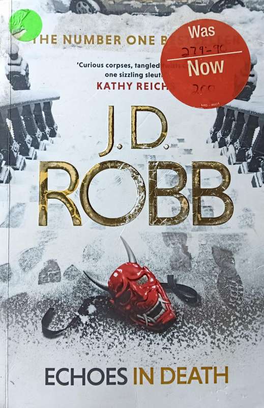 Echoes in Death - J.D. Robb - Softcover - 371 Pages