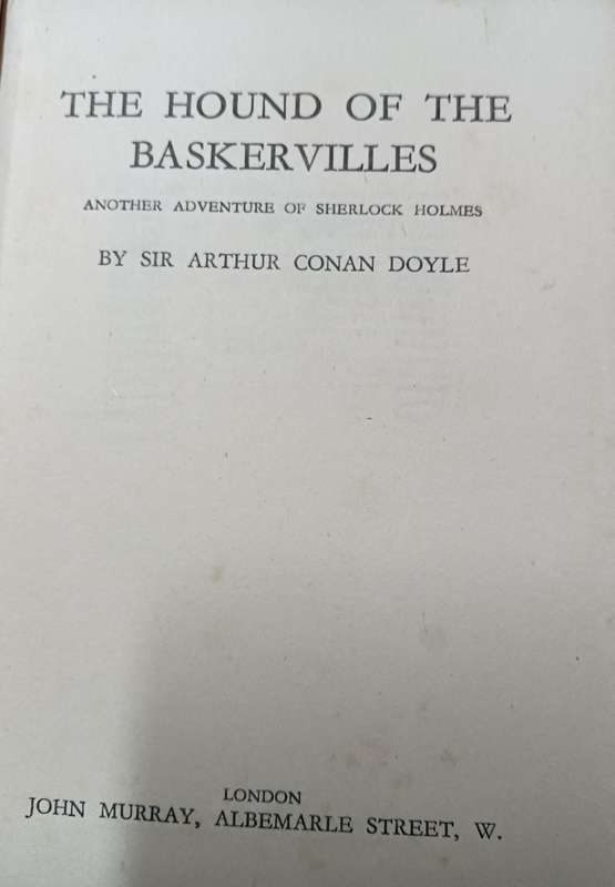 The Hound of the Baskervilles - Sir Arthur Conan Doyle - Hardcover - 248 pages
