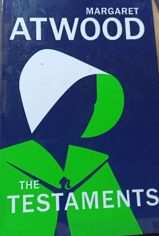 The Testaments - Margaret Atwood - Softcover - 419 pages