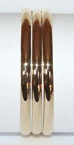 9k / 9ct gold half round BANGLES: 3x 6mm wide, 65mm interior