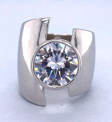 Large synthetic diamond  Cubic Zirconia fold over Designer RING: sterling silver, 25mm long