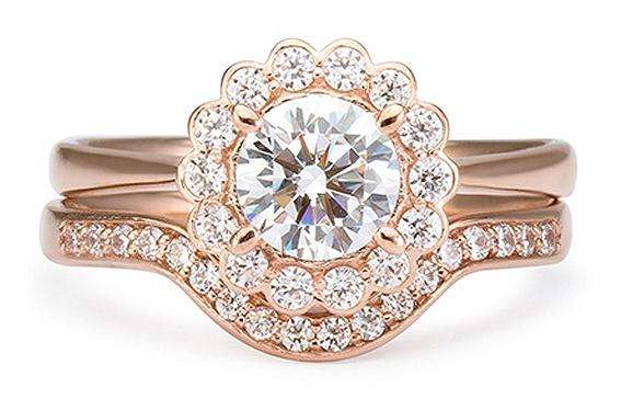 9k / 9ct rose gold Engagement or Dress halo RING: simulated diamonds GLAMOROUS