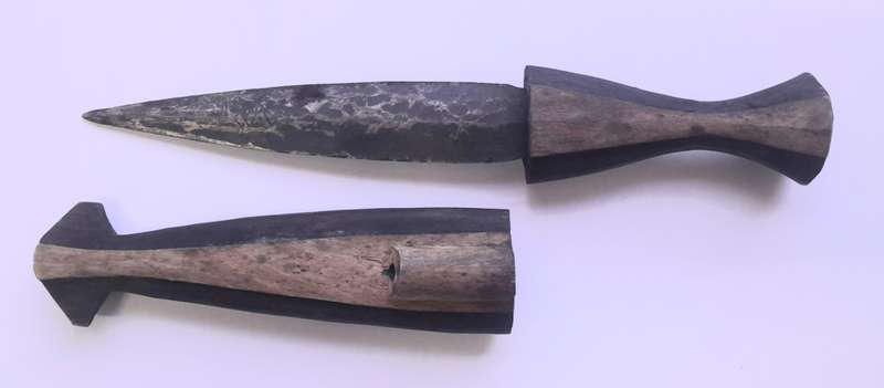 OVAMBO KNIFE BORDER WAR SOUVENIR