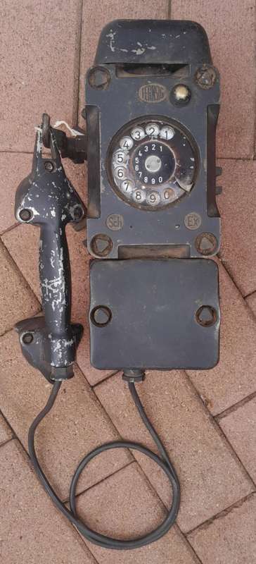 ROTARY DIAL GERMAN MINING TELEPHONE **Vintage**