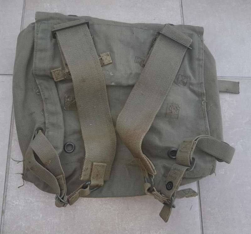BORDER WAR RADIO BAG