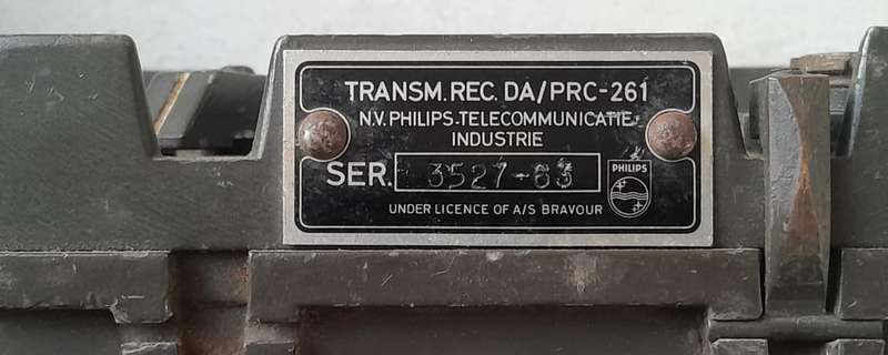 VINTAGE SA ARMY RADIO