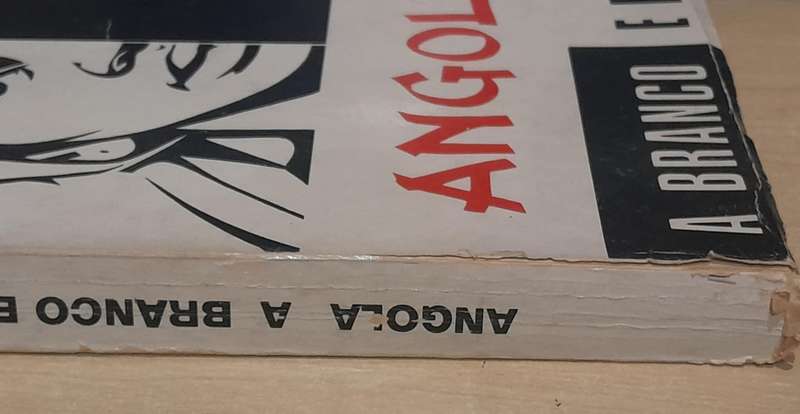 ANGOLA a Branco e Preto