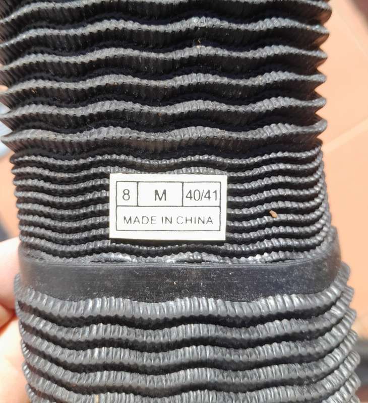 SCUBAPRO WETSUIT (Mens) + booties, mask & flippers