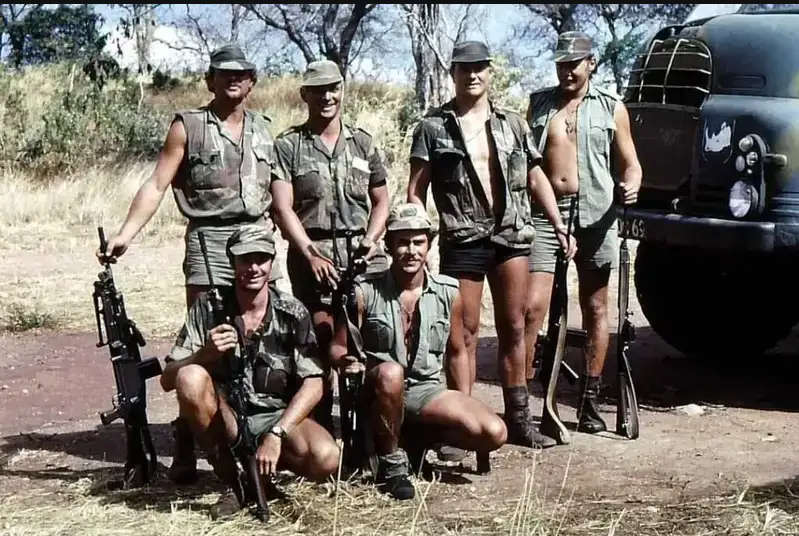 S.A./RHODESIAN ARMY RIFLE SLING