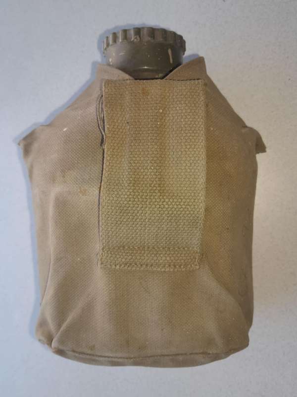 Rhodesian Bush War: 1970s Rhodesian Army Patt. 61 Canteen w/ Cover