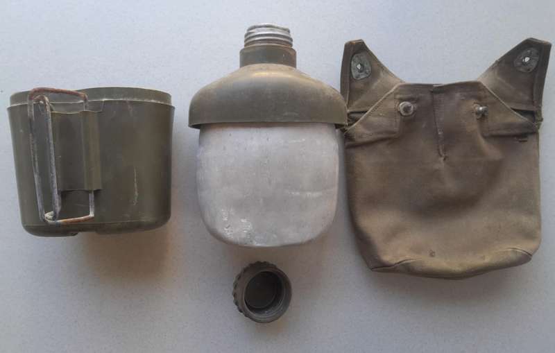 Rhodesian Bush War: 1970s Rhodesian Army Patt. 61 Canteen w/ Cover