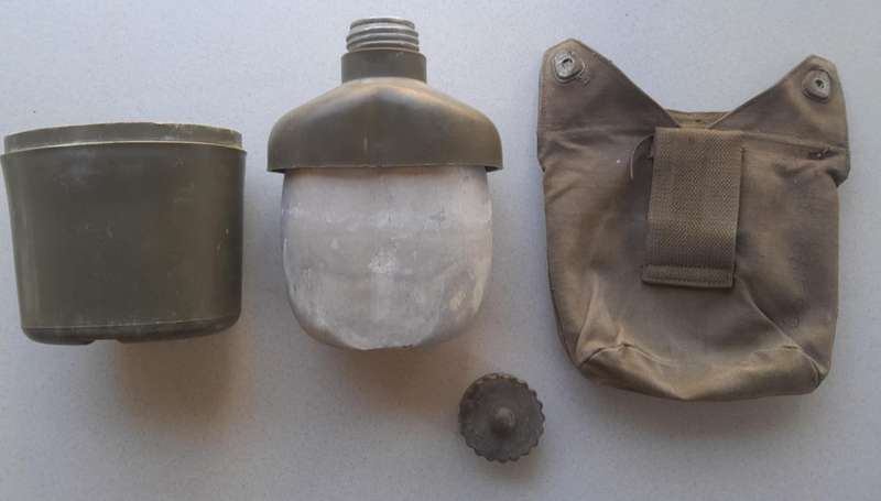 Rhodesian Bush War: 1970s Rhodesian Army Patt. 61 Canteen w/ Cover