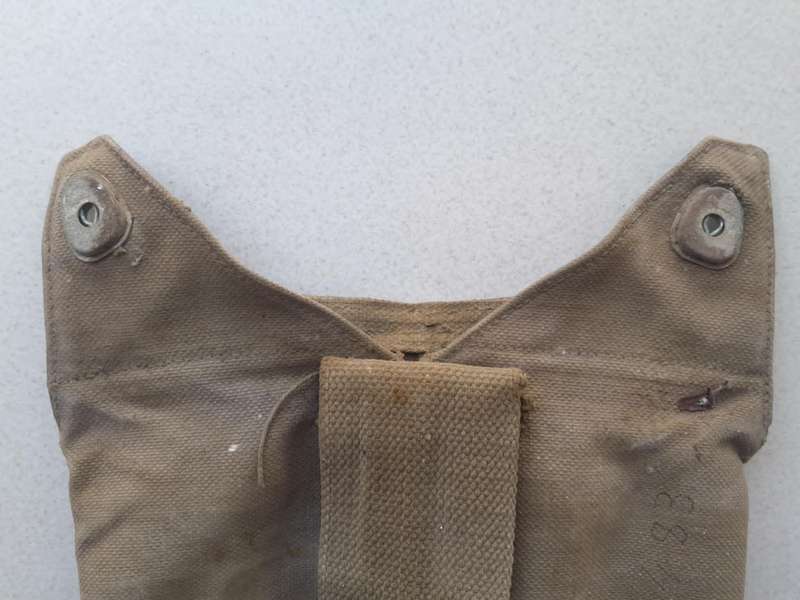 Rhodesian Bush War: 1970s Rhodesian Army Patt. 61 Canteen w/ Cover