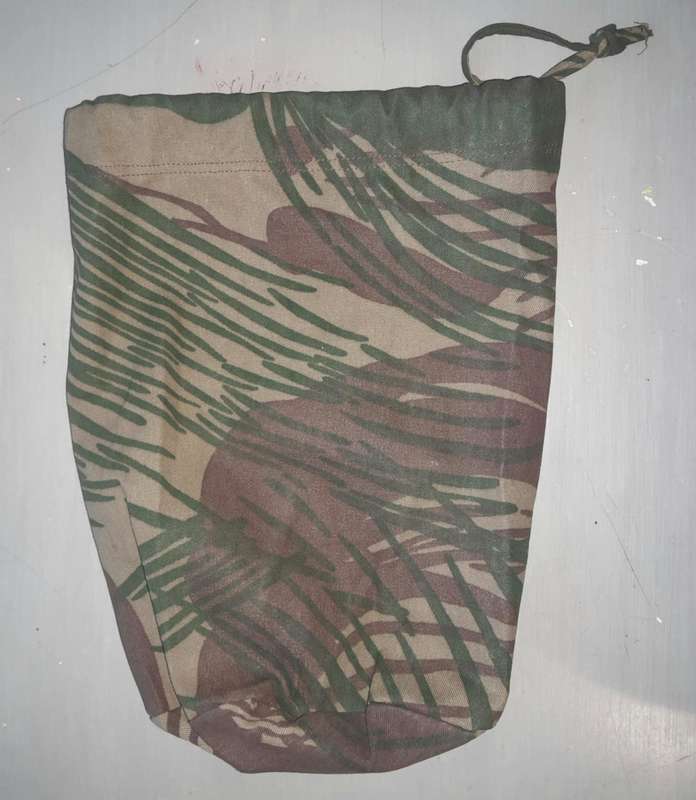 RHODESIAN CAMO DITTY BAG - MEASURES 27 X 22 CM