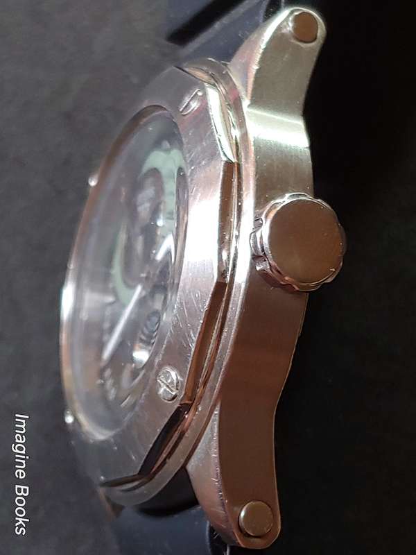 Guess Steel - Quartz Man's Watch - REDUCED TO CLEAR (starts/stops)