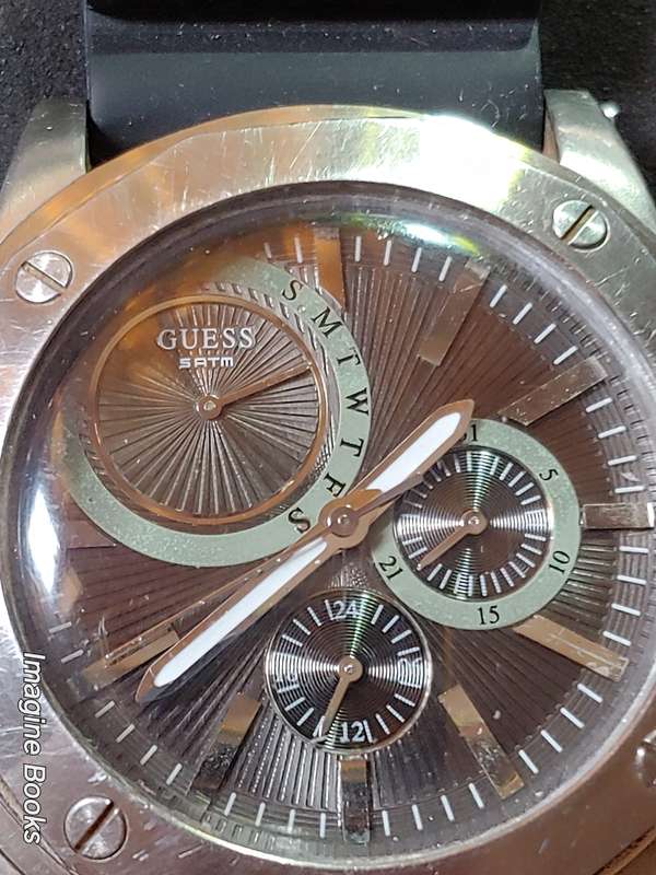 Guess Steel - Quartz Man's Watch - REDUCED TO CLEAR (starts/stops)