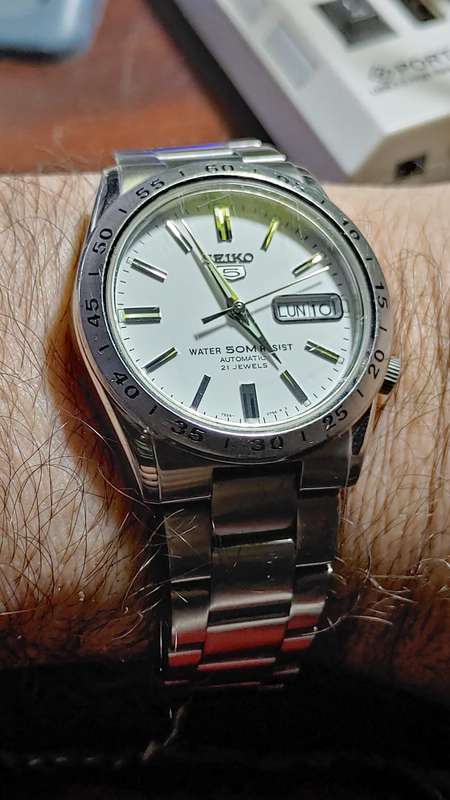 Seiko 5 Automatic