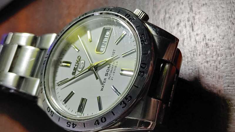 Seiko 5 Automatic